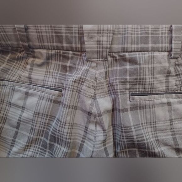 Nike golf tour performance shorts size 34 - Picture 4 of 4